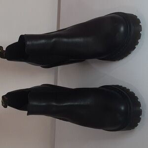 Dr. Marten Black Boots